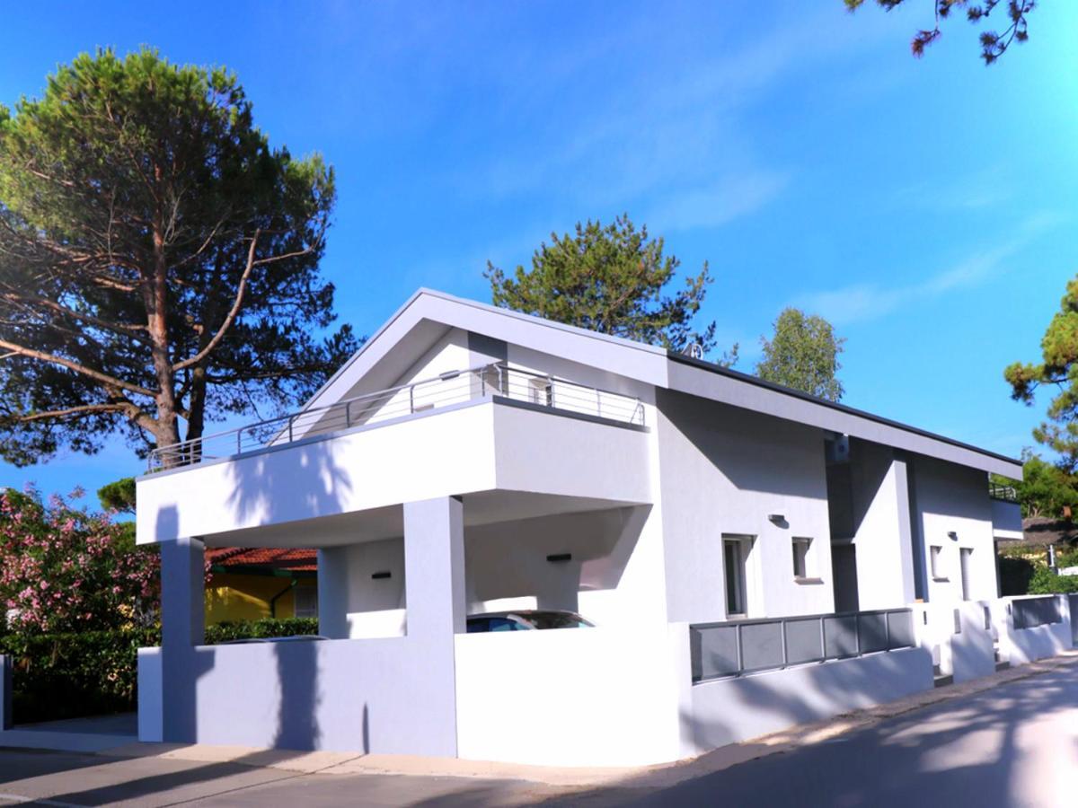 Villa Lisa Bibione Bagian luar foto